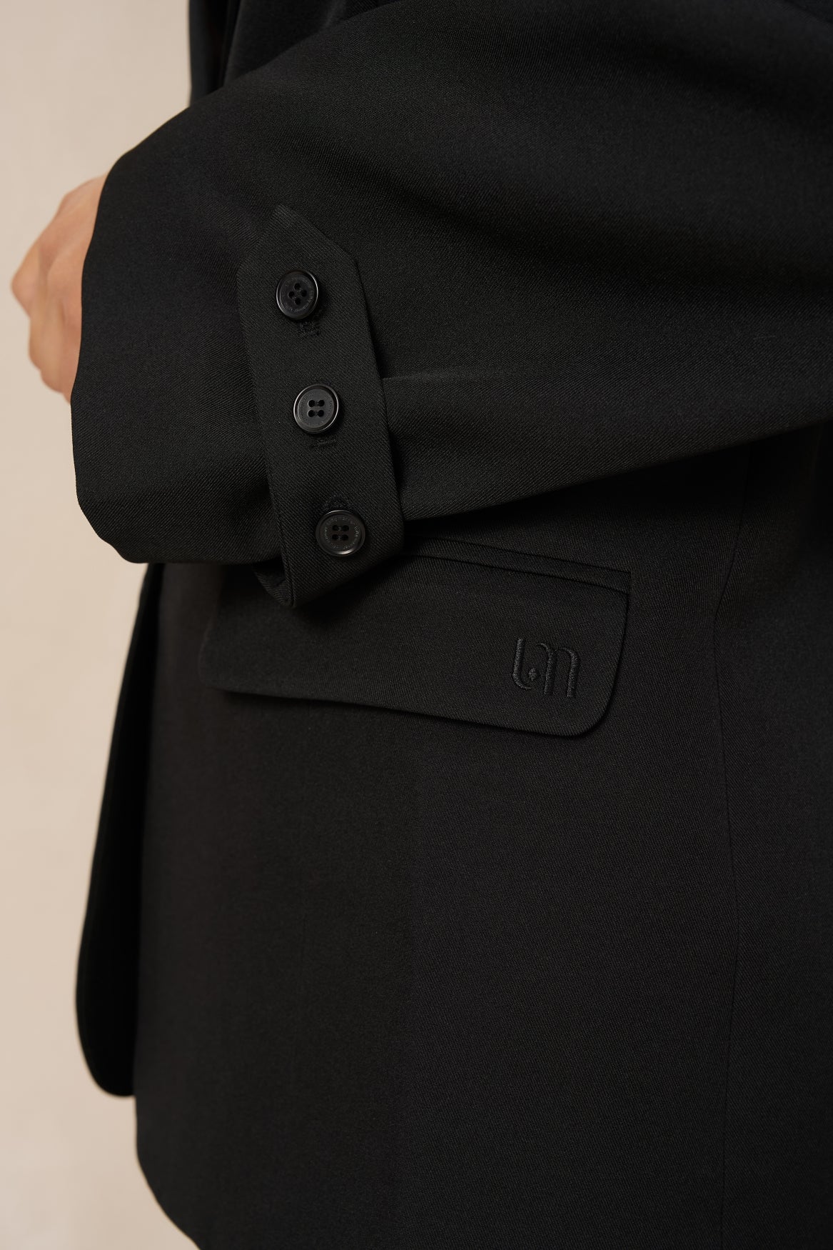 Blazer Jadie - Strap Detail | Black
