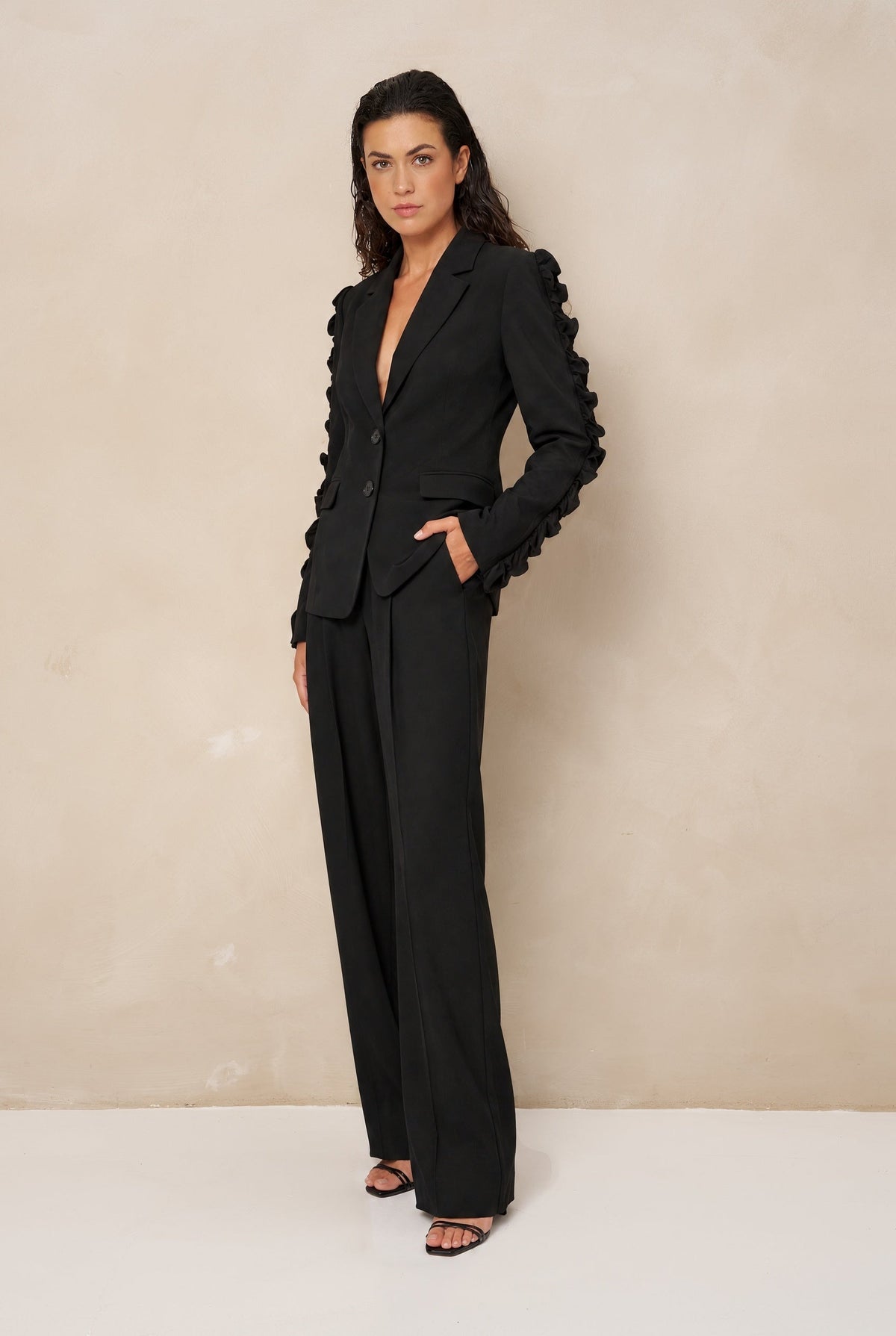 Blazer Jadie - Ruffle Sleeve | Black